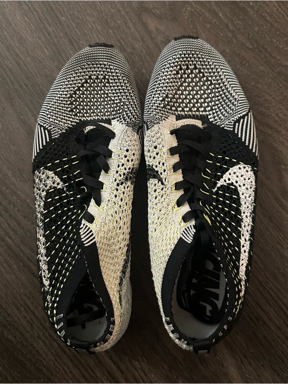 Nike Flyknit Trainers - Picture 5 of 7